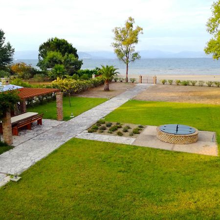 Antonia Beachfront Villa Лефкими Экстерьер фото