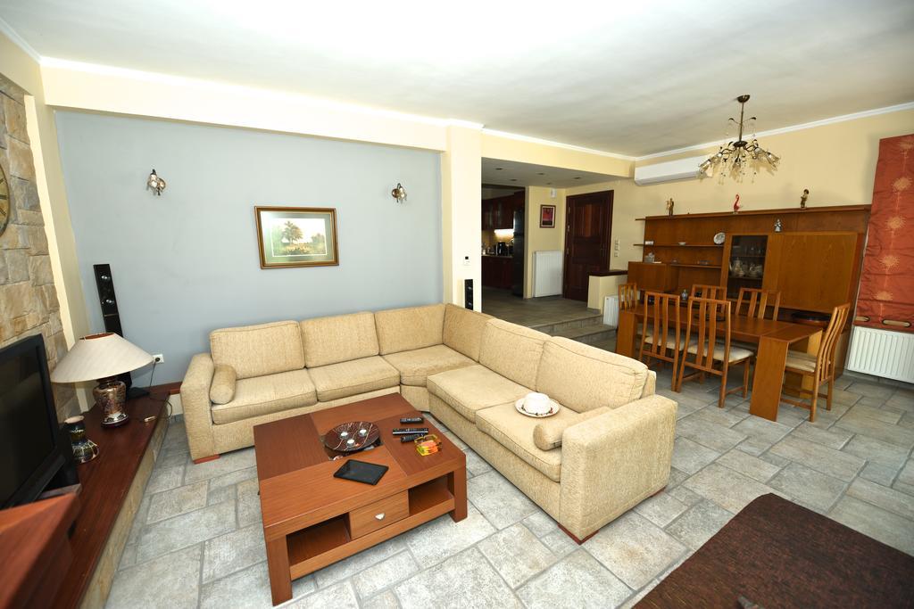 Antonia Beachfront Villa Лефкими Экстерьер фото