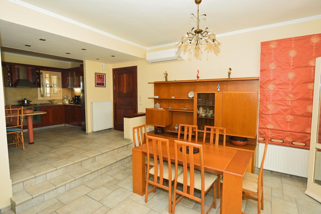Antonia Beachfront Villa Лефкими Экстерьер фото