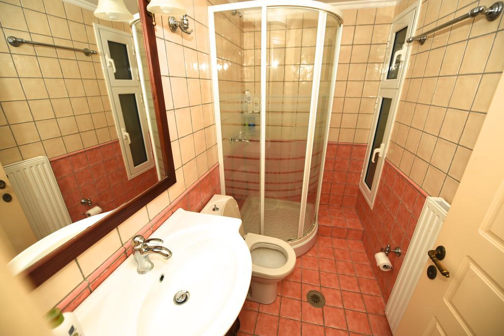 Antonia Beachfront Villa Лефкими Экстерьер фото